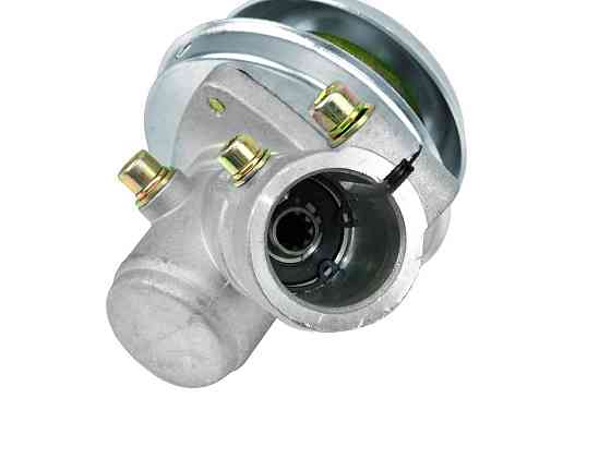 Редуктор кутовий садового тримера "GeKo" діаметром монтажного отвору 26 мм на квадратний вал вал 9 зубів 26 мм Стрий