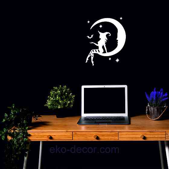 Декоративне настінне Панно «Ведьма на місяці», Декор на стіну 110*91 см, Білий Київ