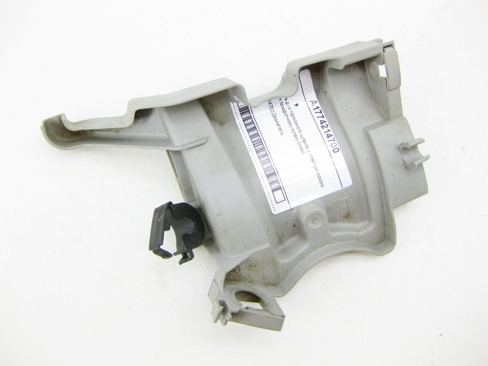 Mercedes-Benz  A1774214700 Тримач для гальмівного шланга та електричного дроту до поворотного кулака зліва CLA C118 CLA Shooting Brake X118 EQA H243 Одесса - изображение 1