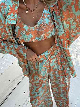 Жіночий легкий оверсайз костюм-трійка: сорочка топ і штани софт Бірюза Одеса