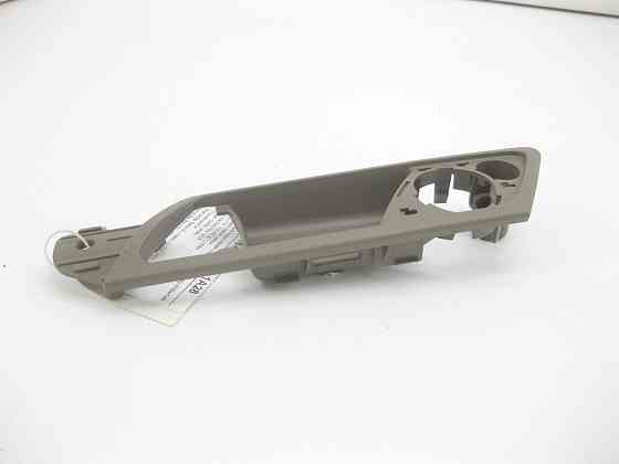 Mercedes-Benz  A1647660764 1A28 Накладка коричнева на внутрішній ручці відкриття задніх лівих дверей ML W164 GL X164 Одеса