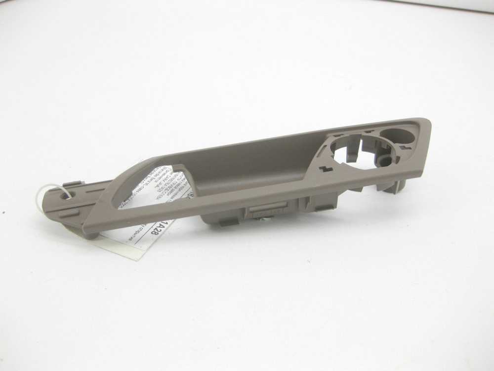 Mercedes-Benz  A1647660764 1A28 Накладка коричнева на внутрішній ручці відкриття задніх лівих дверей ML W164 GL X164 Одеса - фото 5