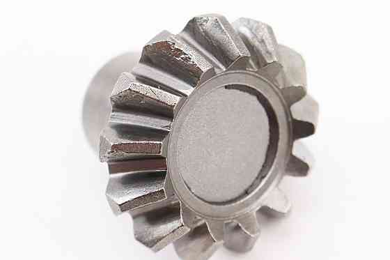 УЦІНКА Черв'якова пара реверса 16Т/13Т (дефект лиття зубів, див. фото) Киев