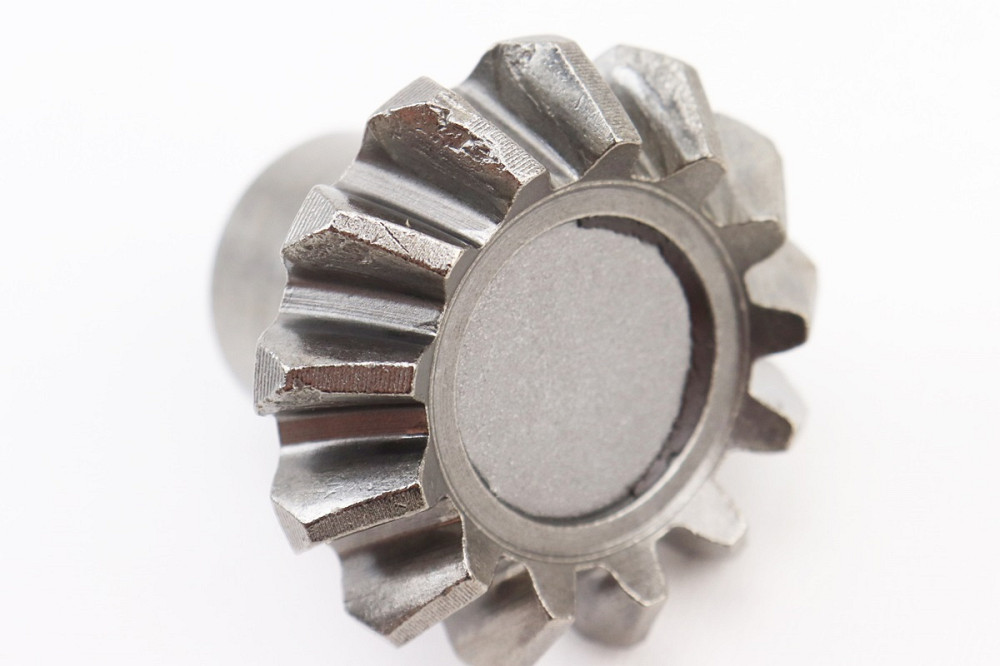 УЦІНКА Черв'якова пара реверса 16Т/13Т (дефект лиття зубів, див. фото) Киев - изображение 2