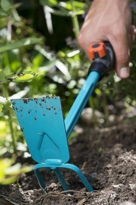 Сапка ручна Gardena Combisystem, 6,5 см, 3 зубці (08915-20.000.00) Ручка Харьков - изображение 11