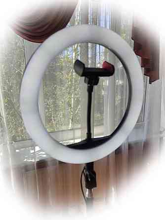 Яскрава кільцева лампа + штатив 2 метри! Для фото та відео. Для блогу. Київ