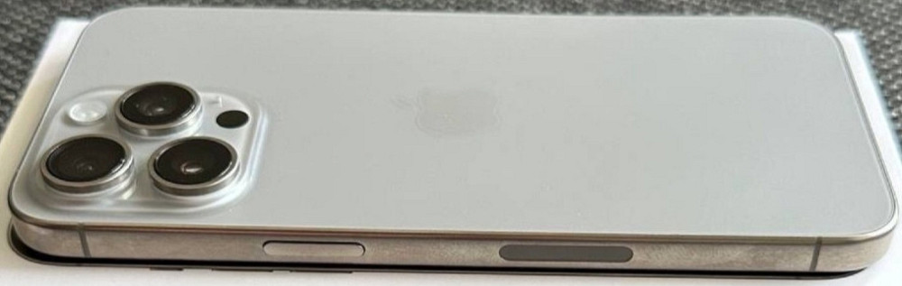 Айфон iPhone 15 Pro Max 512Gb. Neverlock. Киев - изображение 2