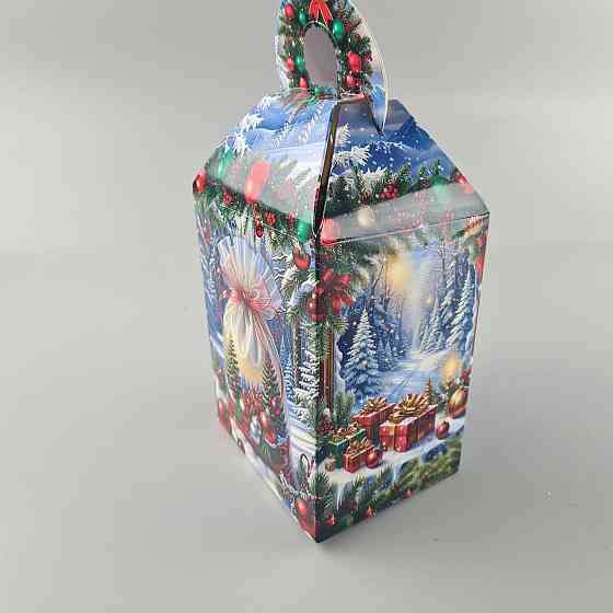 Новогодняя подарочная картонная упаковка для конфет (700грм) №231 