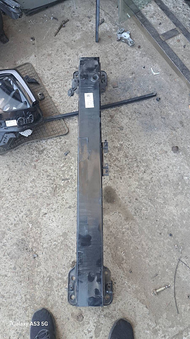 Передний усилитель бампера Kia Sportage 2021–2025 Киев - изображение 1