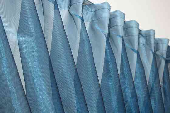 Кухонные шторки VR-Textil № 101к с подвязками молочный с синим 330х170 см (52-0309) Киев