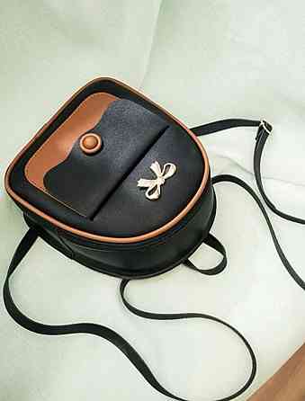 Маленькая женская сумочка через плече, сумочка для девочек, черный, - размер сумки 21*18*8 см, 2 кармана Киев