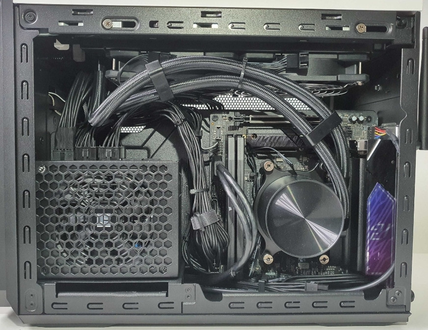 Новый игровой mini itx ПК | Ryzen 7 7800X3D | 32GB RAM | SSD M.2 1TB. Харьков - изображение 2