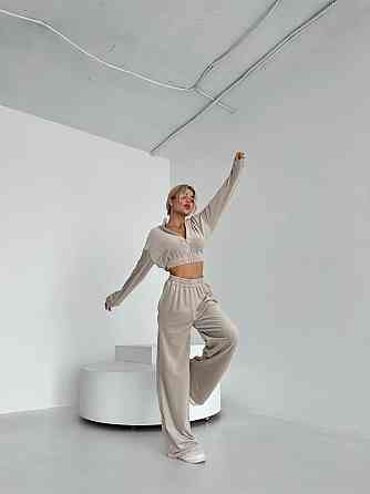 Женский велюровый прогулочный костюм двойка: кофта и брюки Одесса