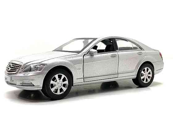 Машина Limo Toy Mercedes S Class інерційна відчиняються двері капот багажник 1:32 Сіра (AS-2705) Чернігів