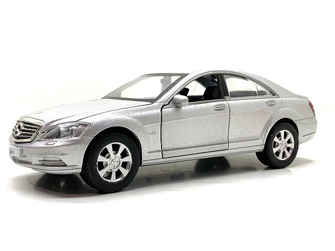 Машина Limo Toy Mercedes S Class інерційна відчиняються двері капот багажник 1:32 Сіра (AS-2705) Чернігів - фото 1