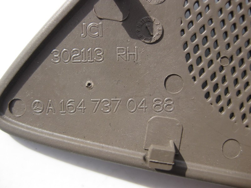 Mercedes-Benz  A1647370488 1A28 Коричнева сітка ВЧ динаміка задньої правої дверної карти ML W164 GL X164 Одесса - изображение 3