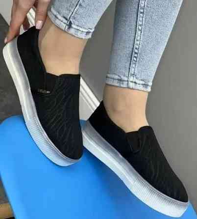 Жіночі Чорні Сліпони Мокасини на Високої Толстой Підошві Танкетке (розміри: 36,37,38,39) Дніпро