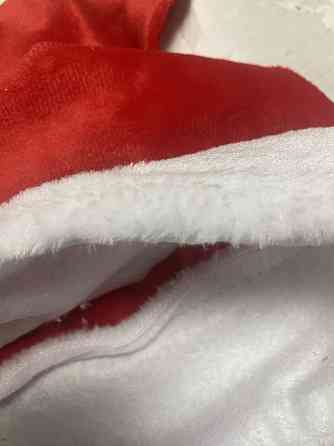 Новогодняя шапка с мехом для детей и взрослых -размер окружности около 56 см, текстиль красный Киев