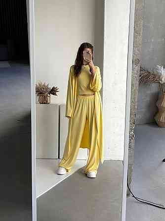 Жіночий базовий прогулянковий костюм-трійка: кімоно + футболка + палацо турецька натуральна віскоза Банановий Одеса