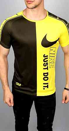 Чоловіча футболка Nike. 52 Київ