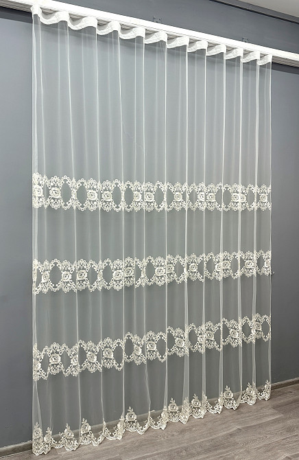 Тюль VR-Textil 1849т Фатин с вышивкой Кремовый 300х270 см (40-209) Киев - изображение 3