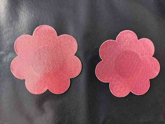 Наклейки на груди Ромашки 75 мм кораловий Київ