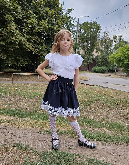 Комплект школьной формы блузка короткий рукав и юбочка с кружевом 116-134 Кривой Рог - изображение 5