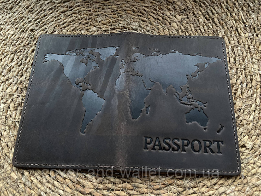 Обложка на паспорт из натуральной кожи карта мира ST Leather (crazy horse) Киев - изображение 8