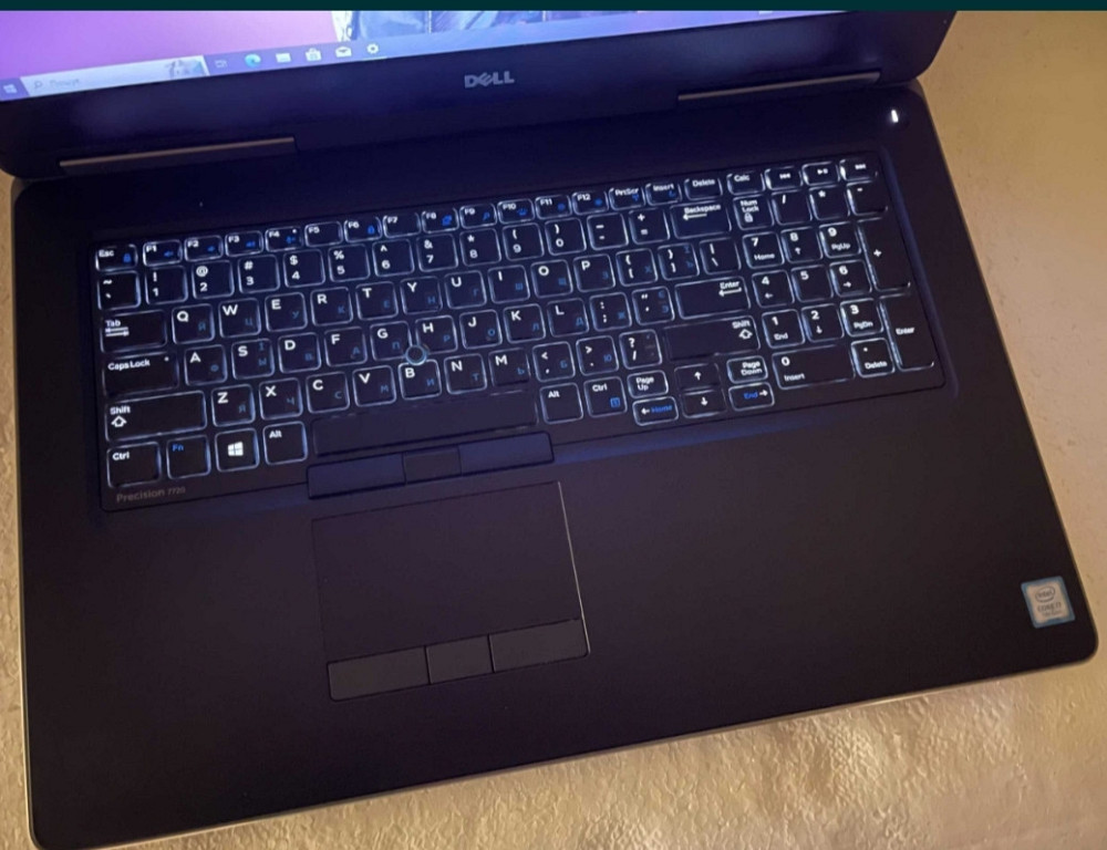 Ноутбук Dell 7720 + ( Core i7 7920HQ) + Видео 4Gb. Киев - изображение 3