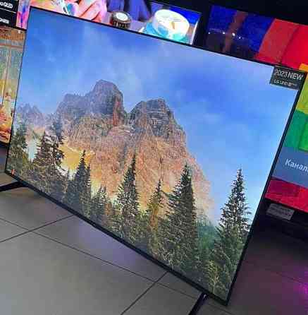 Телевізор Безрамний: 65" HDR 4K UHD LG 65UR7300. Київ