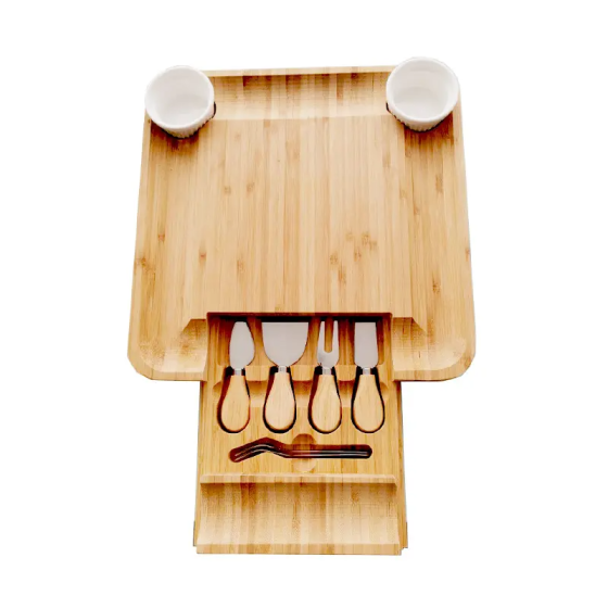 Бамбуковая доска для сыра с ножами и вилками, деревянная менажница размером 34×34×4 см Каменец-Подольский