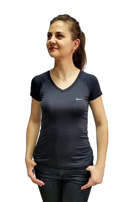 Женская спортивная футболка Nike Киев - изображение 2