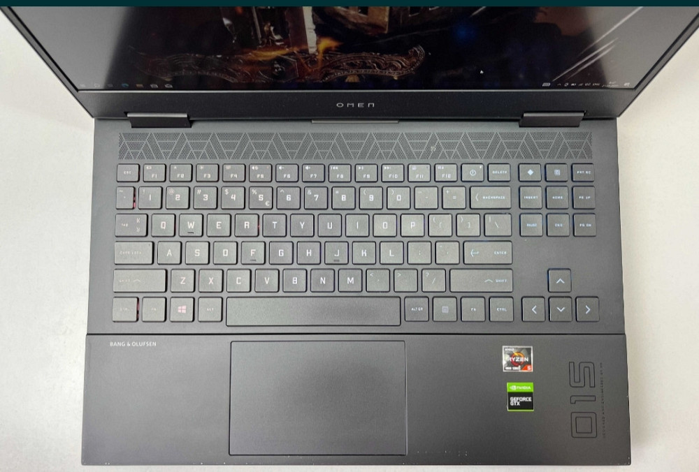 Ноутбук: HP Omen 15.6
