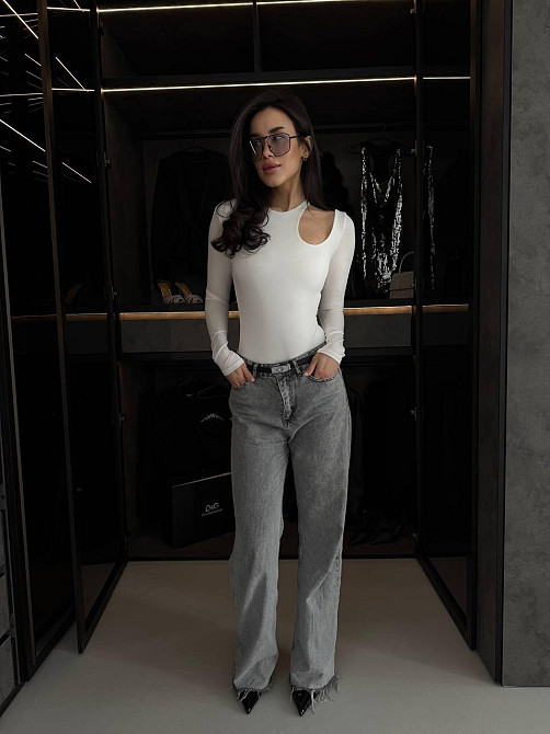Жіноче стильне асиметричне боді з довгими рукавами трикотаж масло Одеса - фото 5