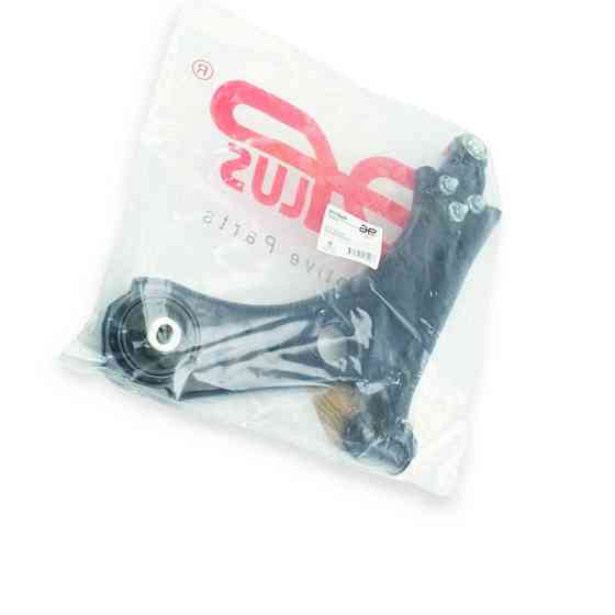 Важіль підвіски Jeep Compass (16-) правий R передній Мукачево