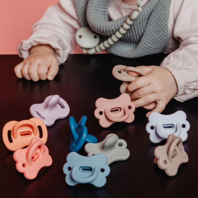 Пустушка Suavinex Colour Essence фізіологічна у формі метелика, 0-6 місяців, рожева (308911) Вінниця - фото 4