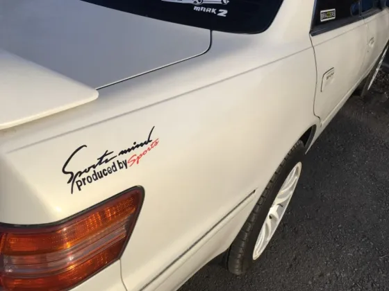 Наклейка на авто Sport mind produced by sports Белая с красным. Черная. Київ