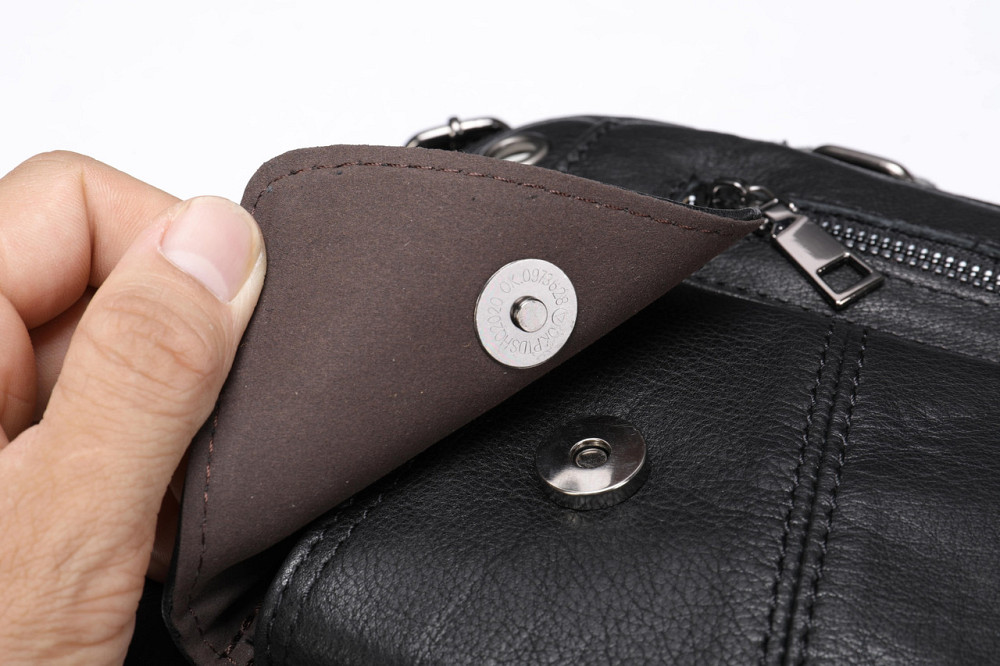 Вертикальна чоловіча сумка в щільній шкірі Vintage 20366 Чорна Київ - фото 4