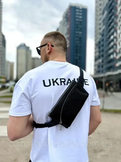 Зручна повсякденна сумка-бананка з натуральної чорної шкіри на блискавці Puos (чорна) Київ - фото 8