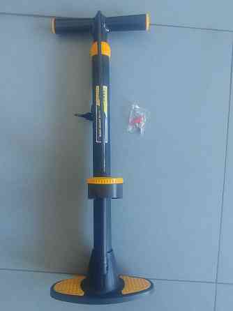 Насос ручний (з манометром на 5кг/см2) (чорний) Мукачево