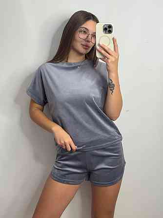 Пижама-комплект (футболка+шорти+штаны) из плюшевого велюра Серый XL Харьков