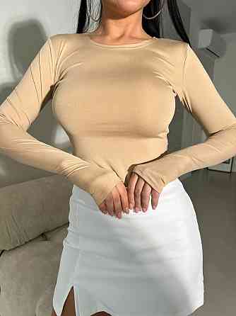 Жіночий базовий лонгслів із мікродайвінгу Беж Одеса