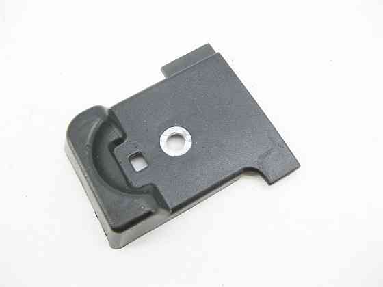 Mercedes-Benz  A1668600551 Накладка під петлею кріплення багажу ліва чорна GL/GLS X166 Одеса