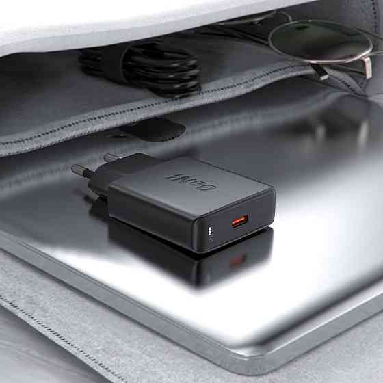 Мережевий зарядний пристрій ACEFAST A65 PD20W GaN single USB-C ultra-thin charger Black Киев