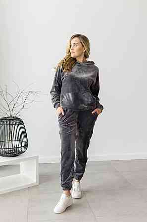 Жіночий велюровий костюм із капюшоном Графітовий XS Харків