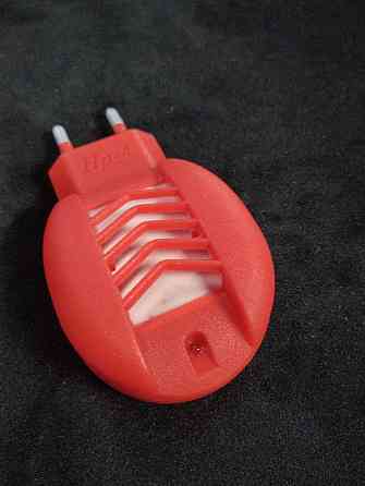 Фумігатор електричний "Таблетка" для пластин від комарів - ефективний захист від комах у приміщенні. Харків