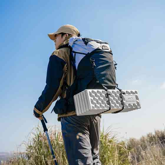 Коврик туристический складной одноместный IXPE Naturehike CNK2650WS010 с алюминиевой пленкой, 185x56x2.3 см, желтый Киев