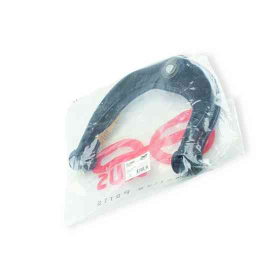 Важіль підвіски Фольцваген Amarok 10- верхній правий R передній Мукачево