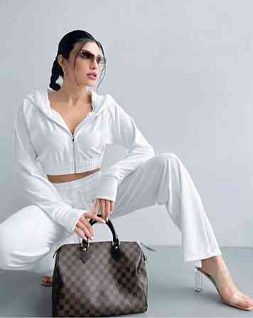 Женский повседневный велюровый костюм двойка с широкими брюками и укороченной кофтой плюшевый велюр Молочный, 46/48 Одесса