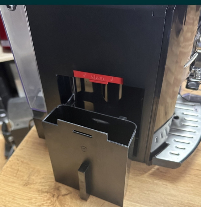 Кавомашина: Krups EA8298 з Молочним Стаканом! Харків - фото 5